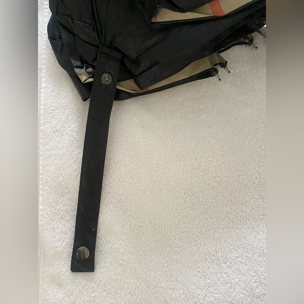 Burberry Umbrella W/ Automatic Button - image 7